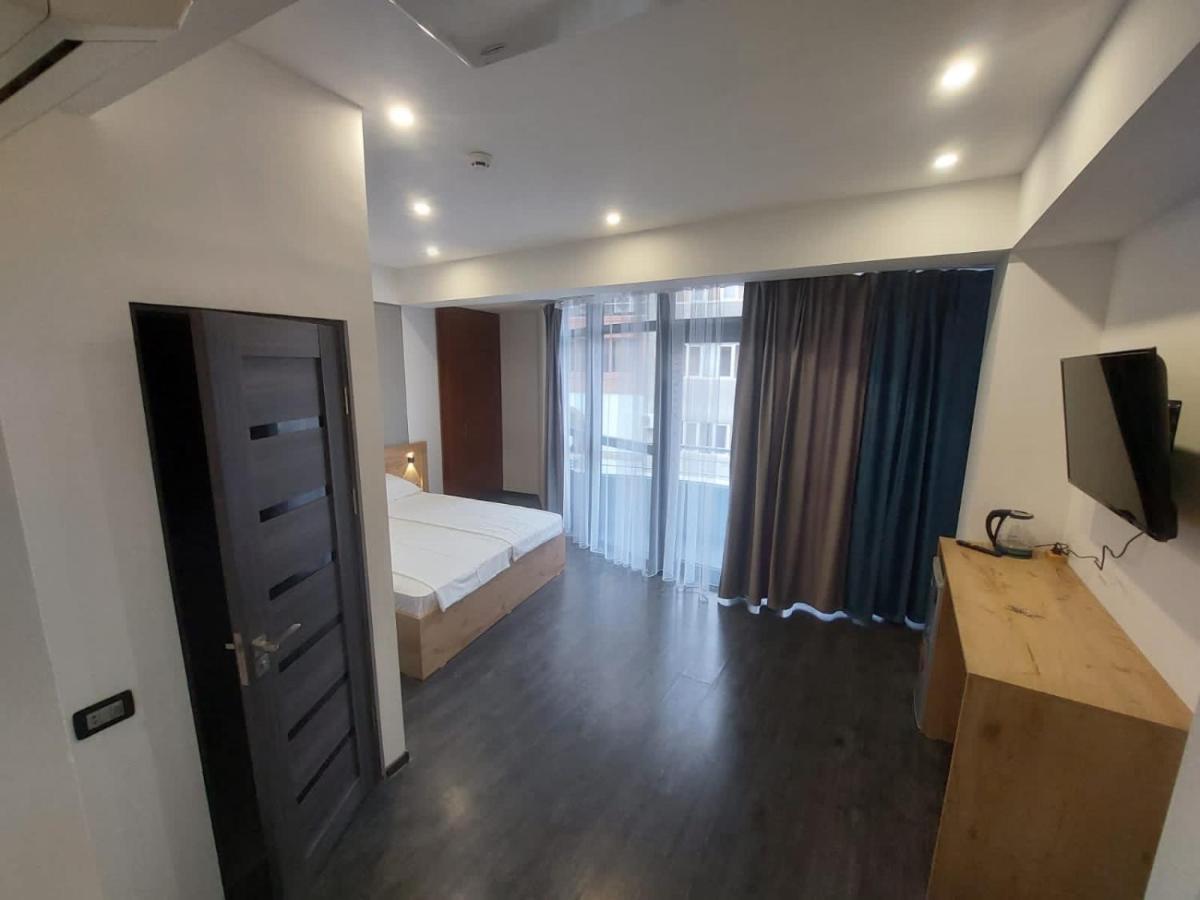 Friendly Hotel 예레반 외부 사진