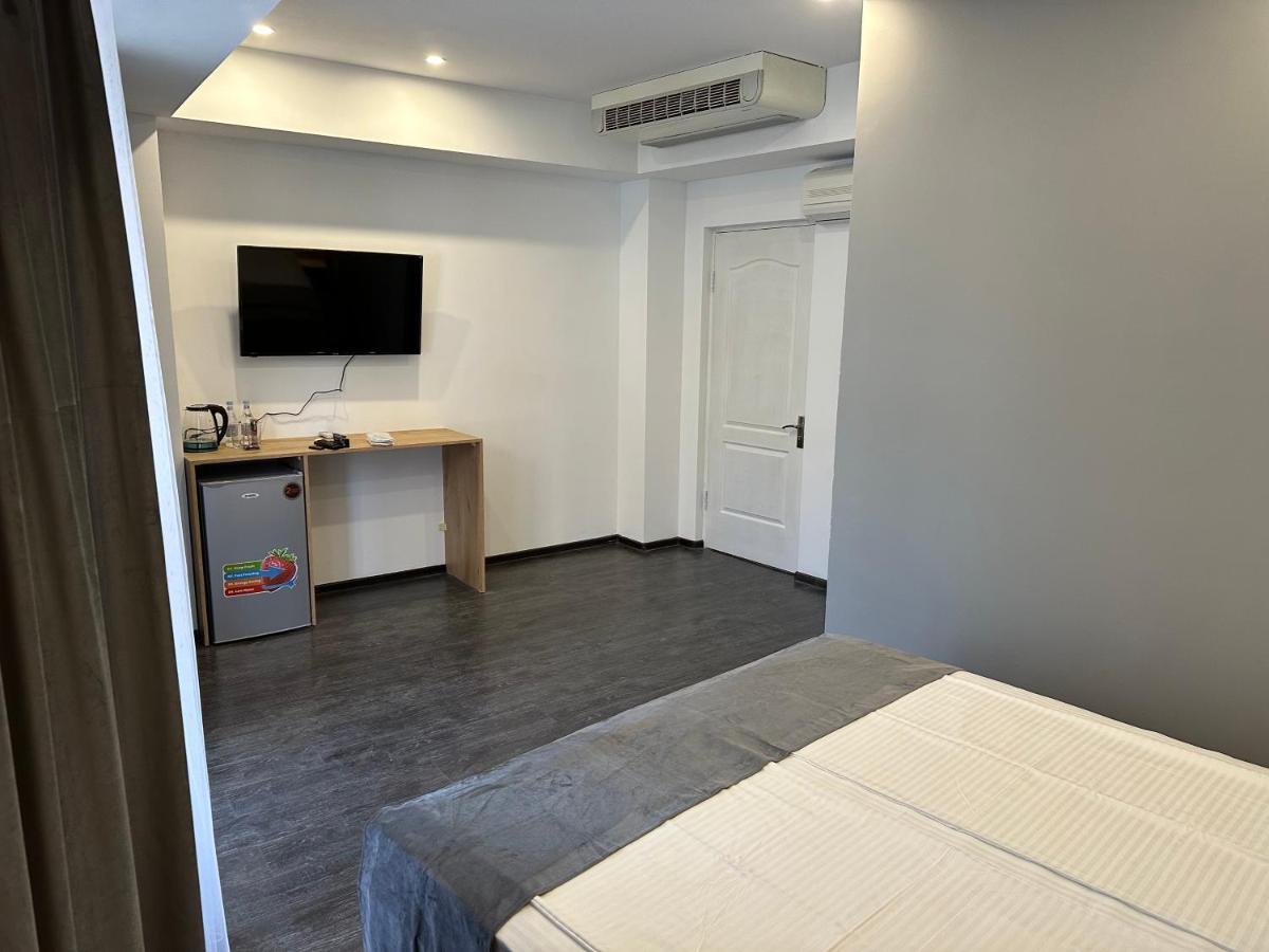 Friendly Hotel 예레반 외부 사진