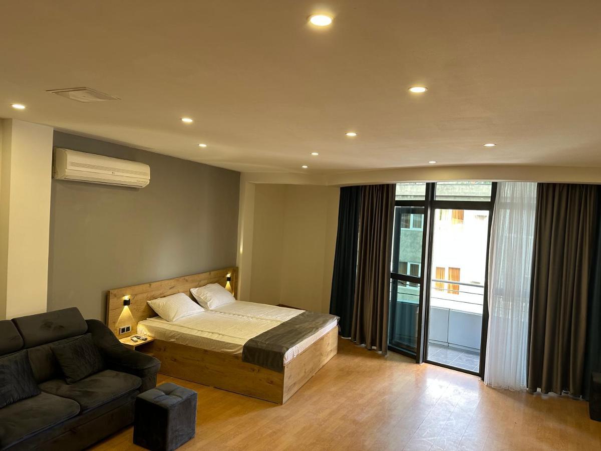 Friendly Hotel 예레반 외부 사진