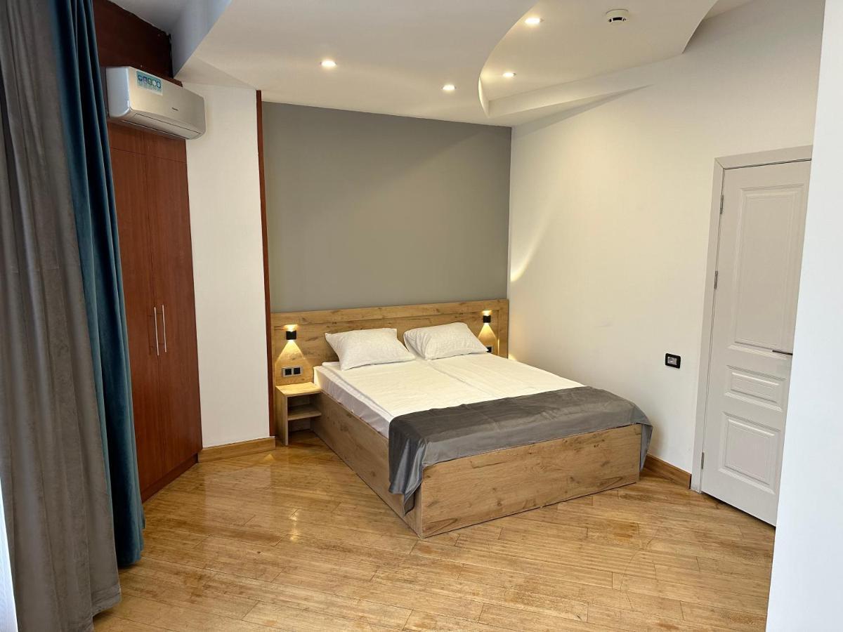 Friendly Hotel 예레반 외부 사진