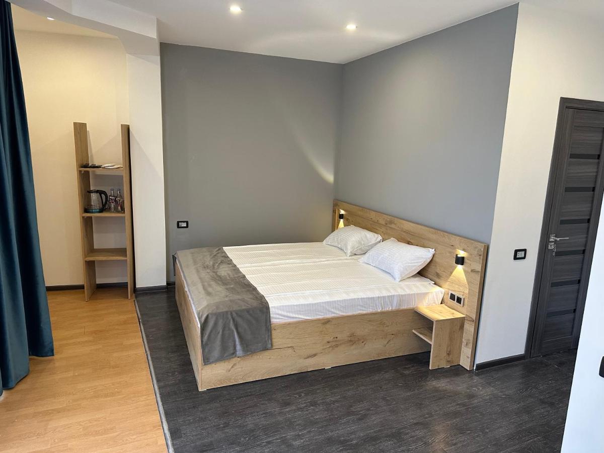 Friendly Hotel 예레반 외부 사진