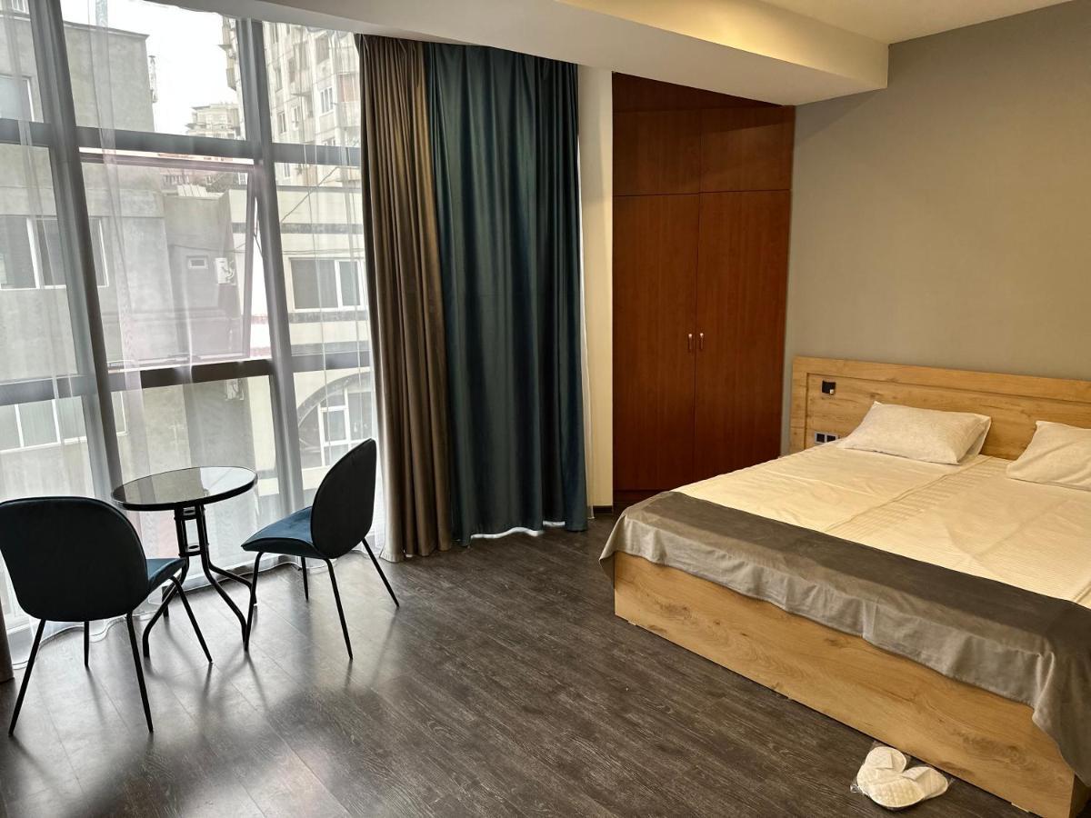 Friendly Hotel 예레반 외부 사진