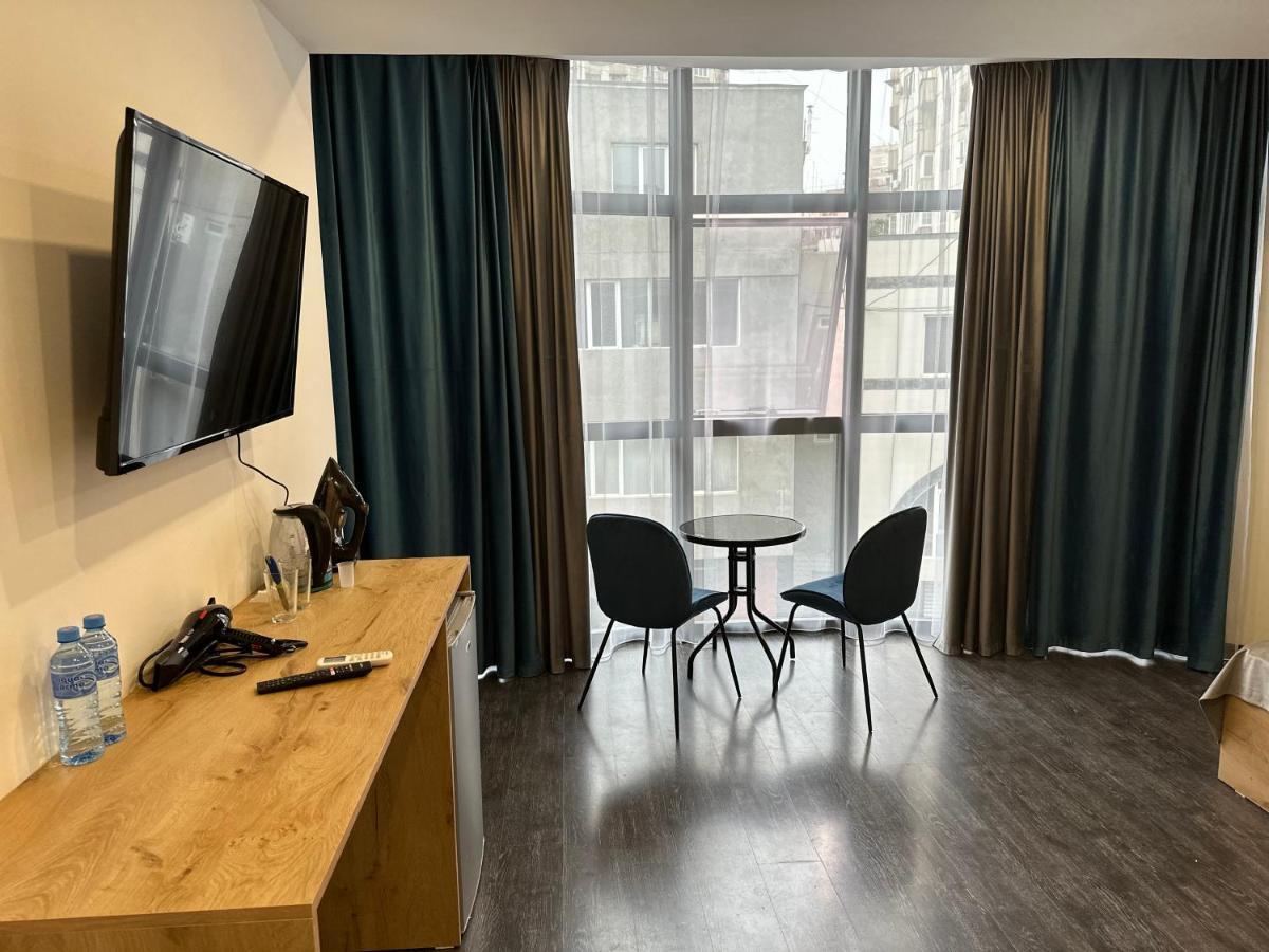 Friendly Hotel 예레반 외부 사진
